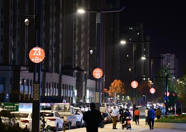 LED顯示屏,LED顯示屏廠家,LED照明廠家,照（zhào）明解決方案（àn）,顯示屏解決方案