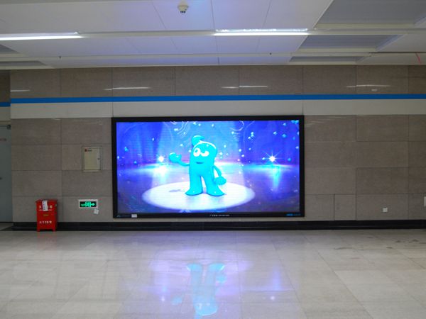 上海8號（hào）線虹口足球場室內（nèi）全彩屏