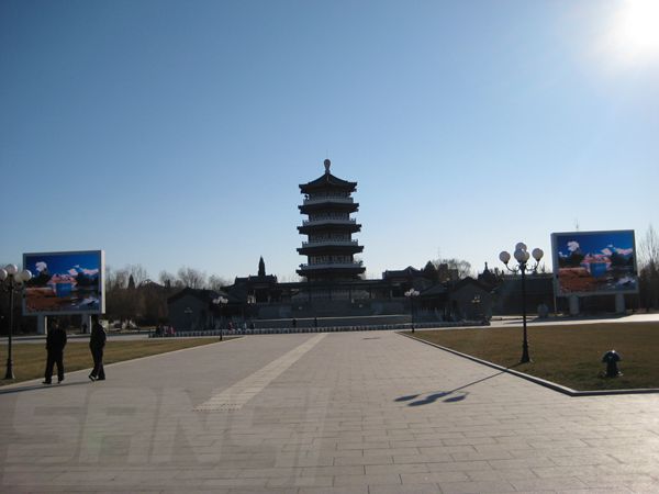平穀奧運文化廣場、世（shì）紀廣場led室外全彩屏