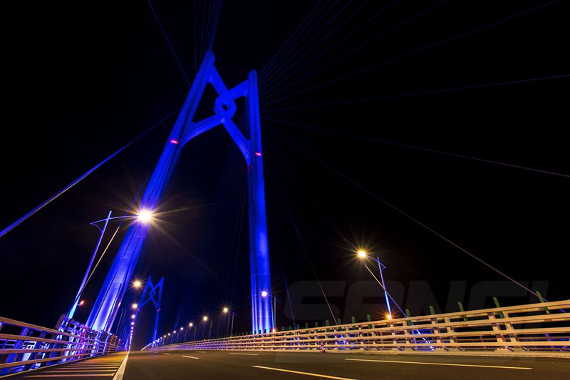 港珠澳（ào）大（dà）橋LED景觀照明燈