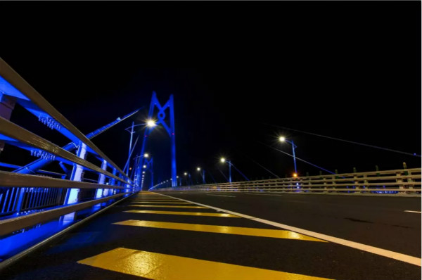 港珠澳大（dà）橋夜景