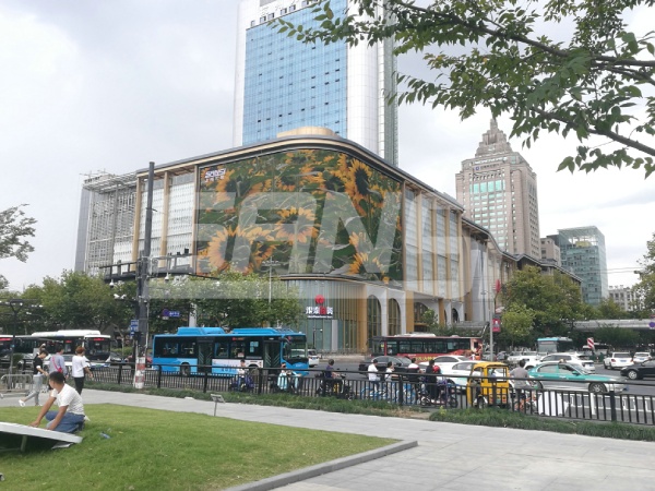 杭（háng）州（zhōu）武林銀泰杭百（bǎi）大樓LED顯示屏