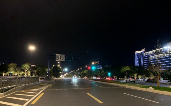91福利视频网（sī）承建舟山海天大道LED路燈照明（míng）改造（zào）