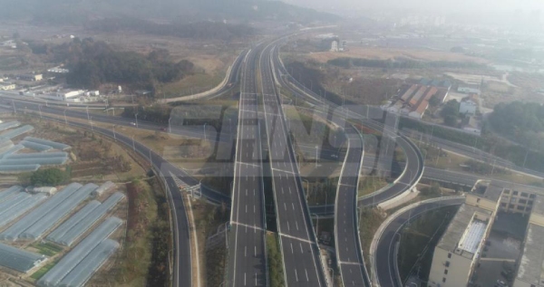 351國道（dào）浦江段道路照明