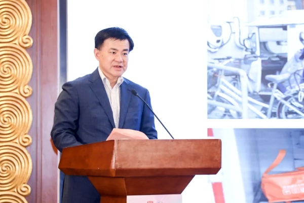 濮（pú）韶華-光明乳業股份有限公司董事長