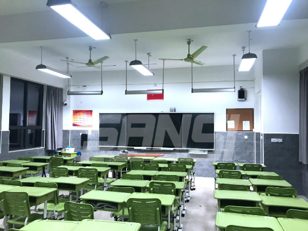 上海市（shì）佘山（shān）外國語（yǔ）實驗學校