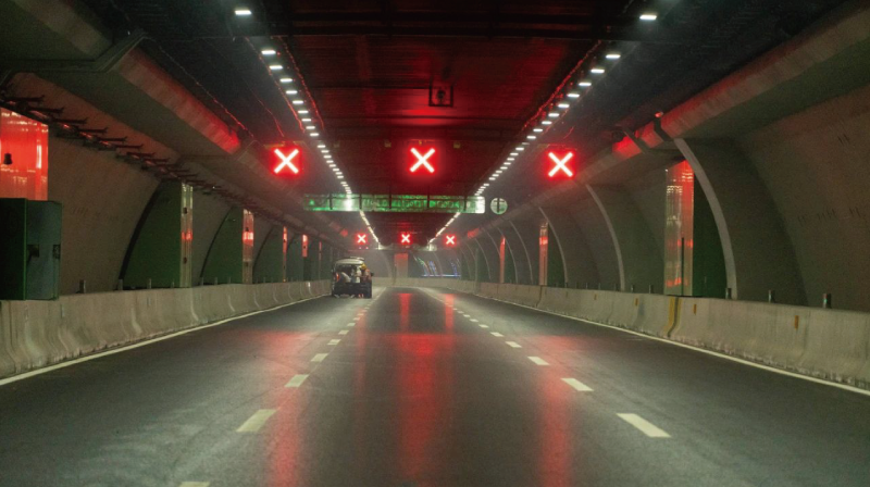 北（běi）橫隧道