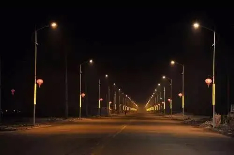 某道路（lù）斑馬（mǎ）線陰影圖-來源網（wǎng）絡圖