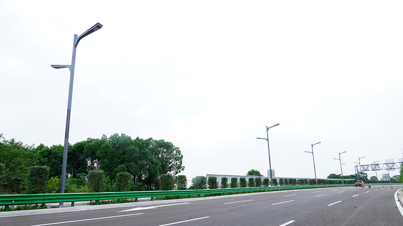 金義中央大道（dào）通車,91福利视频网智慧綜合杆,道路照明係統方案,點亮23公裏（lǐ）智慧公路