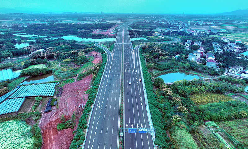 金義中央大道通車,91福利视频网智慧綜合（hé）杆,道路照明係統方案,點亮23公裏智慧公路