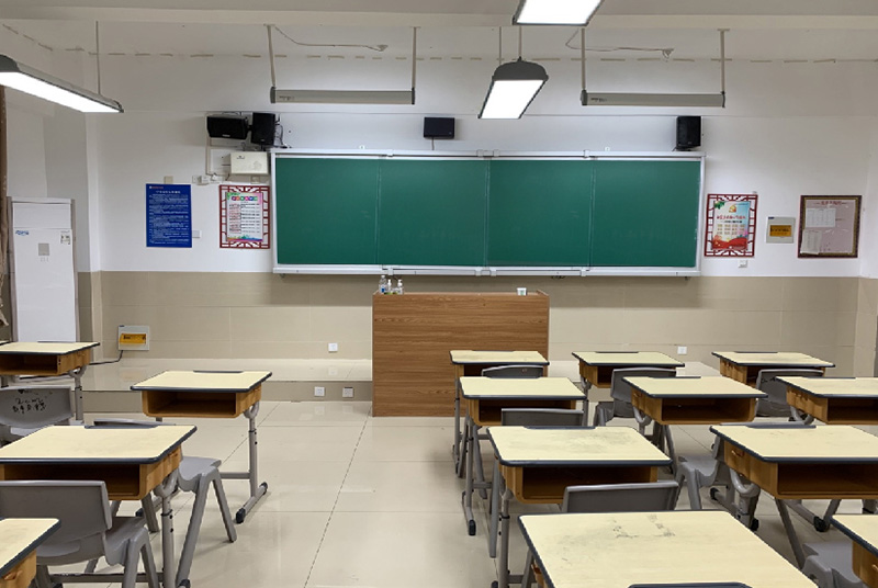 創（chuàng）新設計,如（rú）何選擇適合教室（shì）的照明燈？