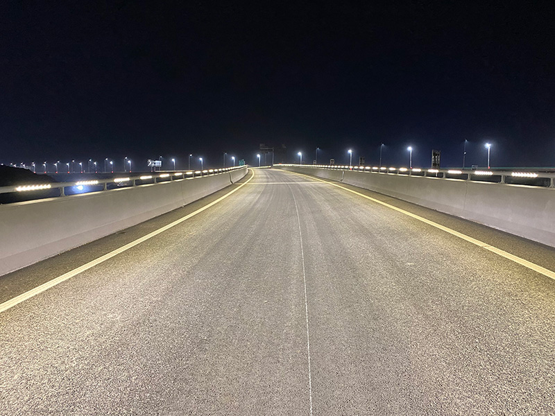 道路照明,提高行車安全,重（chóng）要措施