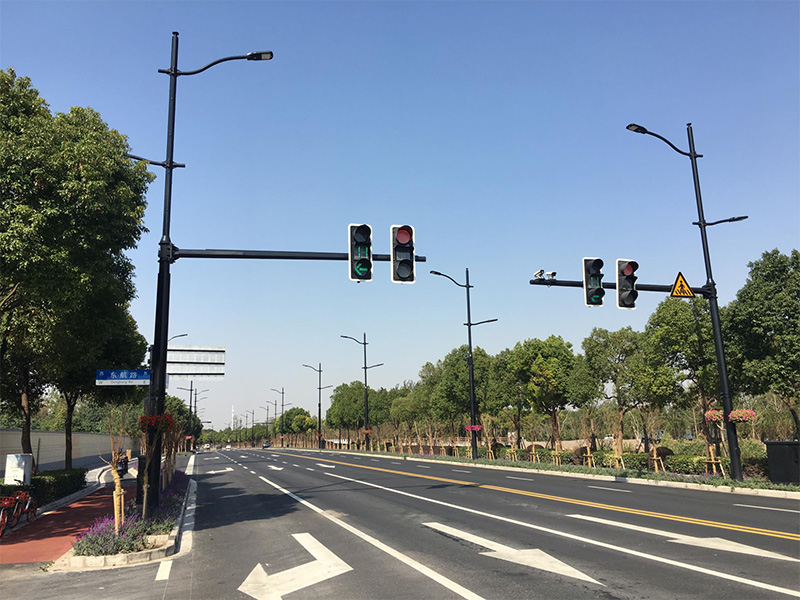 智慧燈杆（gǎn）,打造（zào）智能化交通管理,重（chóng）要手段