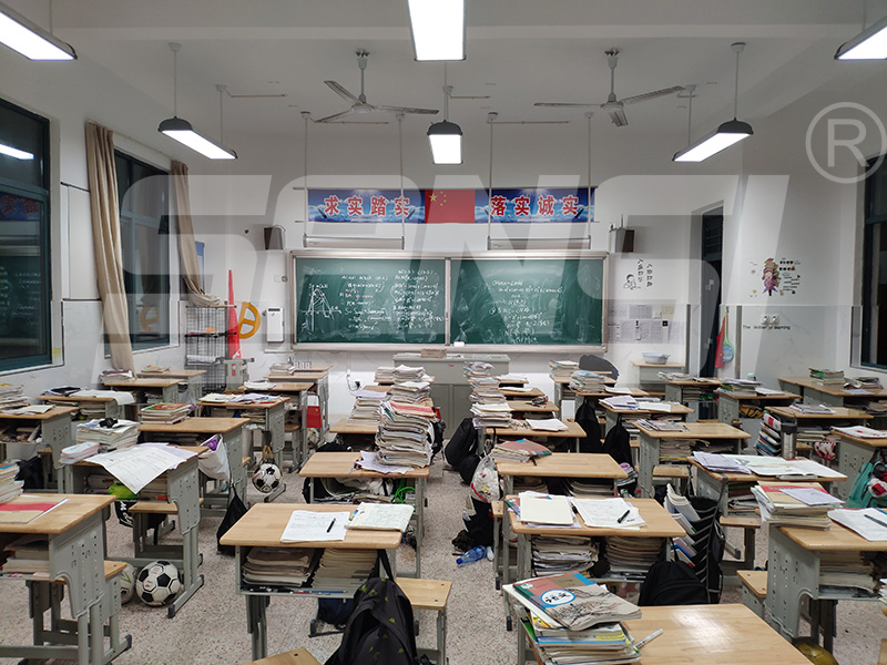 智能化解決方案,改（gǎi）善教室照明的創新方法