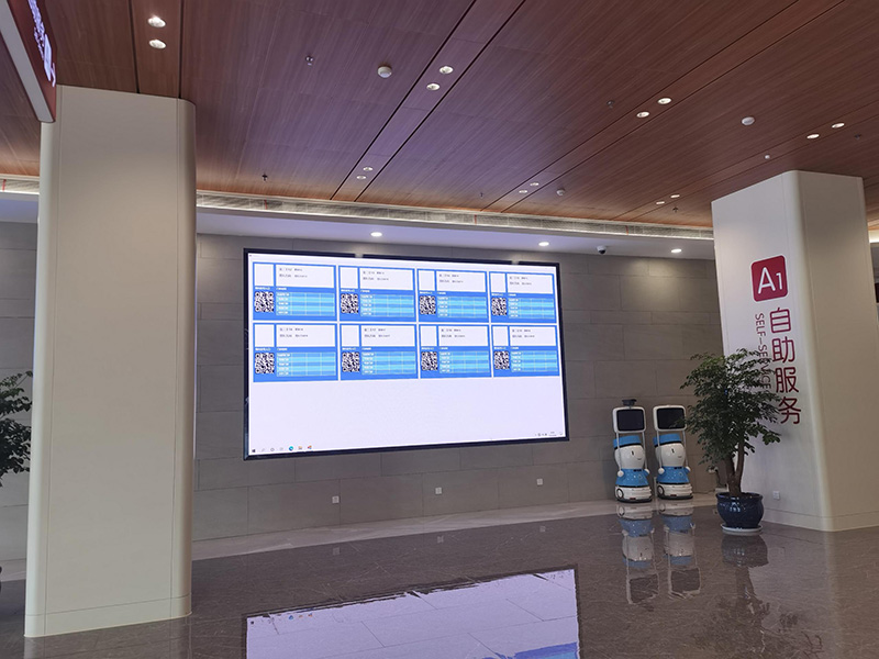 醫院走廊顯示屏（píng）,現代化醫（yī）療信息傳遞的關鍵樞紐