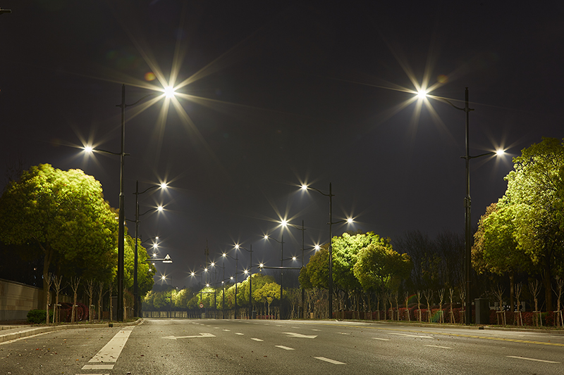 道路照明,探索,多功能綜合燈杆,節能優勢