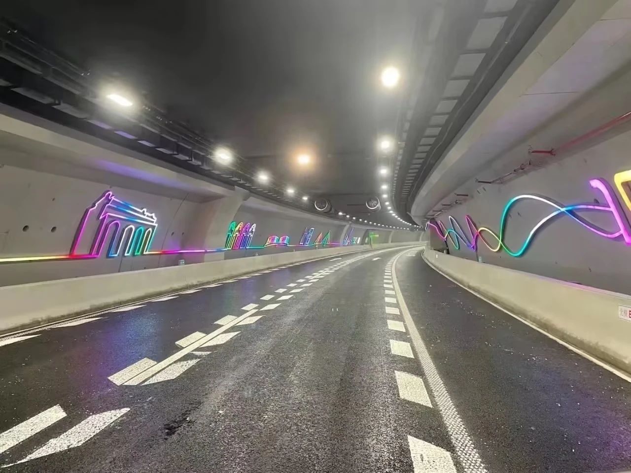 點（diǎn）亮,上海,東西（xī）大通道,全國至少,2500條隧道,跟閔行,這家（jiā）企業,相關